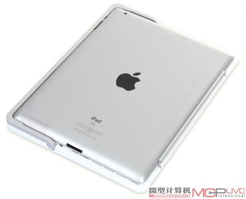 小i可以充当iPad2的保护壳