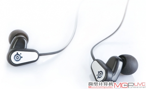 另类的动铁耳塞 Steelseries FLUX IN EAR PRO