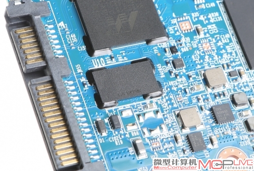 256MB三星DDR3 1600